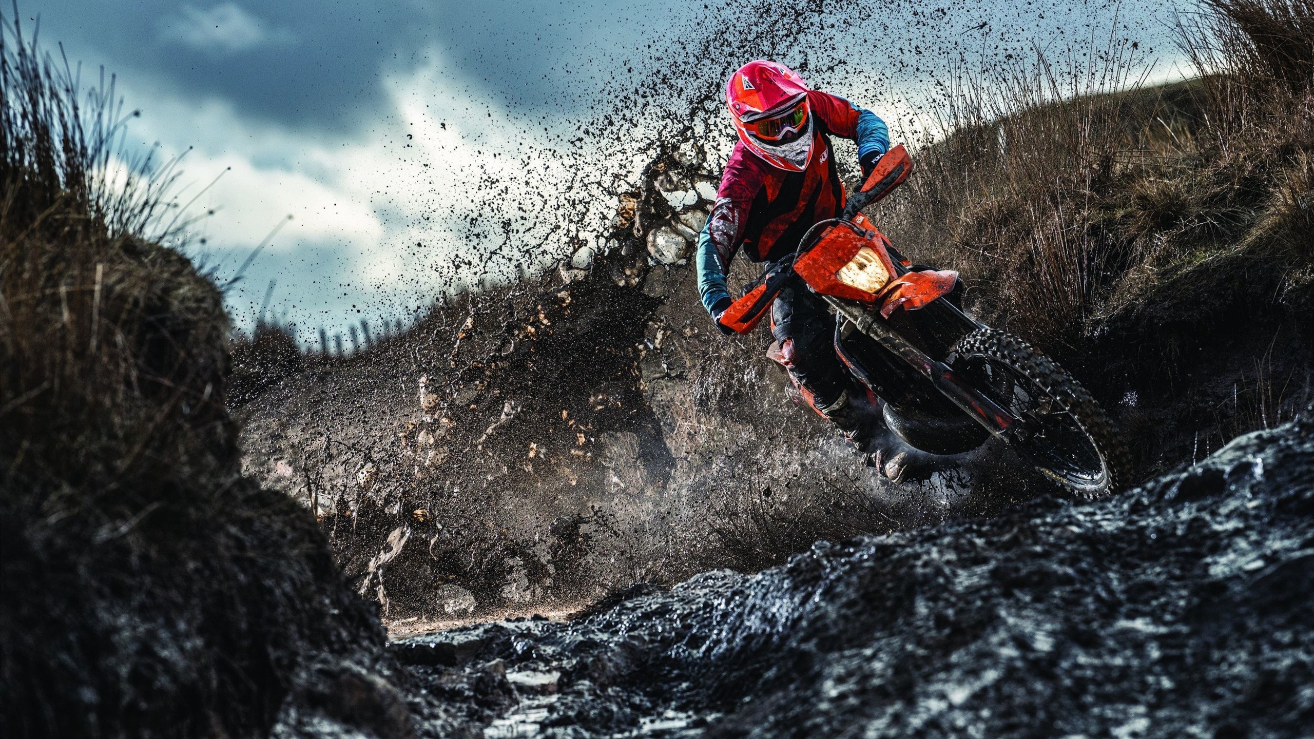 《堡垒之夜》“未来光影”创意盛典,玩家作品震撼全场!